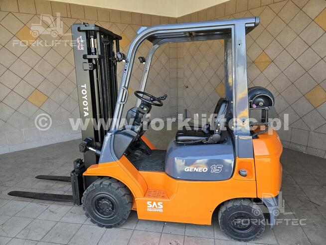 Wózek Widłowy TOYOTA 7FG18 , TOYOTA 7FGF18 widlak Linde