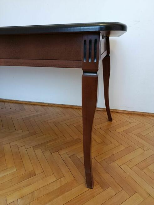 Stół piekny, rozkładany