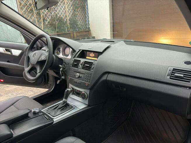 Mercedes C 180 Bardzo zadbana - 100% oryginalny przebieg