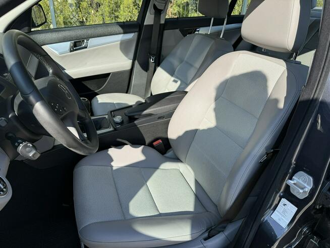 Mercedes C 180 Bardzo zadbana - 100% oryginalny przebieg