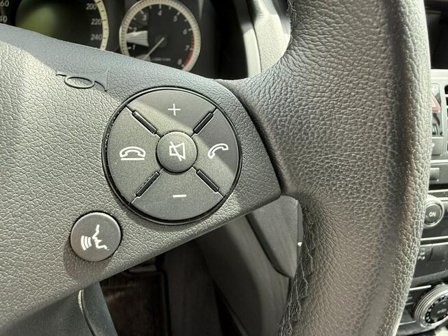 Mercedes C 180 Bardzo zadbana - 100% oryginalny przebieg