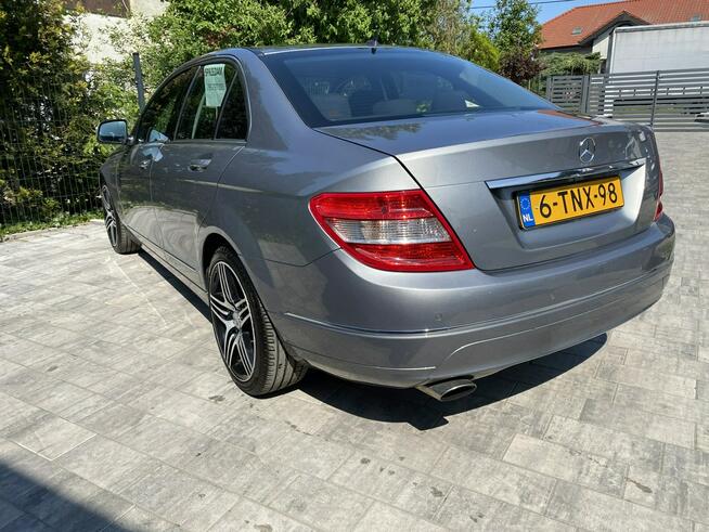Mercedes C 200 AUTOMAT Bardzo zadbana - 100% oryginalny przebieg - BEZWYPADKOWA
