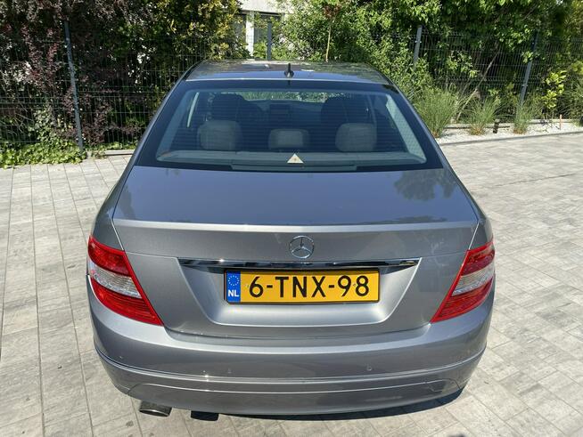 Mercedes C 200 AUTOMAT Bardzo zadbana - 100% oryginalny przebieg - BEZWYPADKOWA