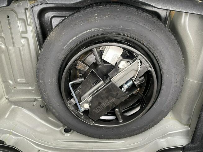 Mercedes C 200 Bardzo zadbana - 100% oryginalny przebieg