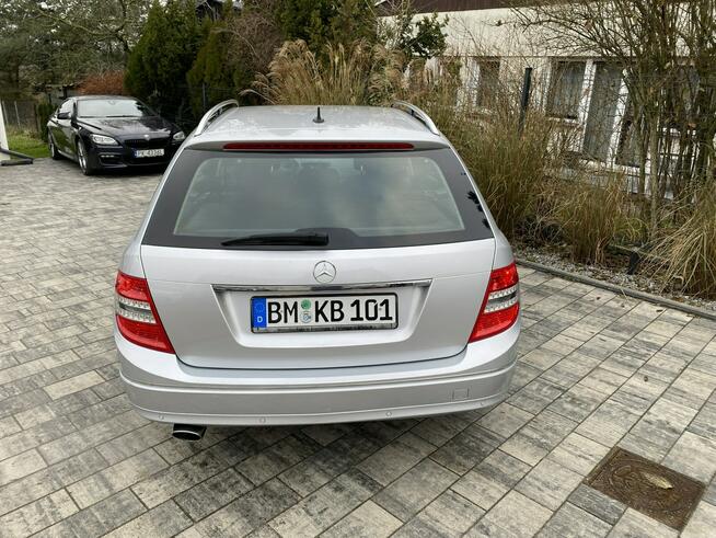 Mercedes C 200 Bardzo zadbana - 100% oryginalny przebieg.NOWY ROZRZĄD !!!