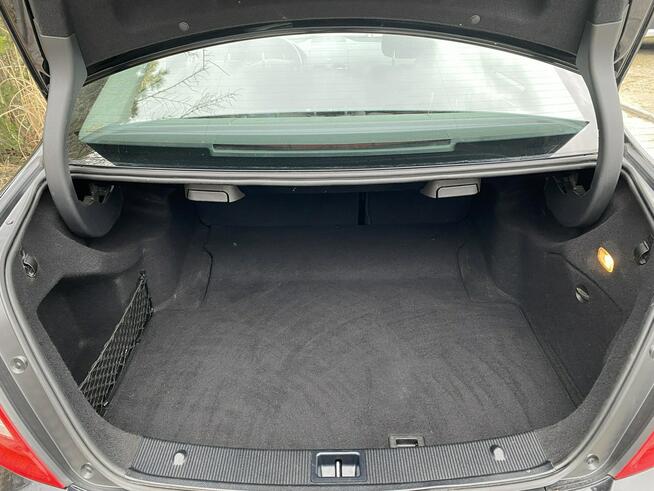 Mercedes C 200 Bardzo zadbana - 100% oryginalny przebieg