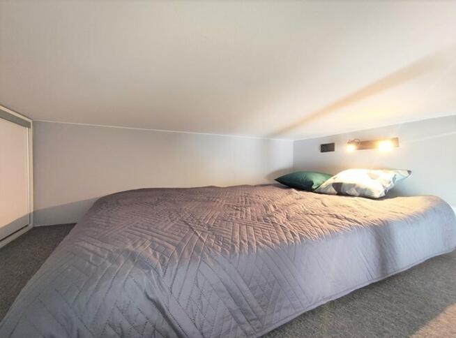 Zgierska 14, Bałuty, studio z antresolą