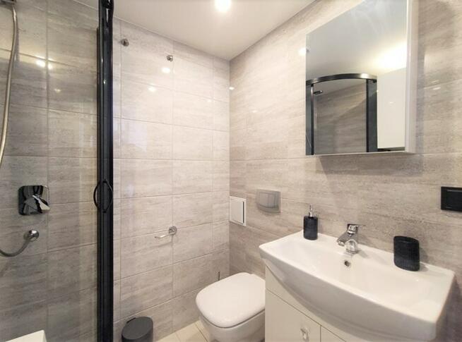 Zgierska 14, Bałuty, studio z antresolą