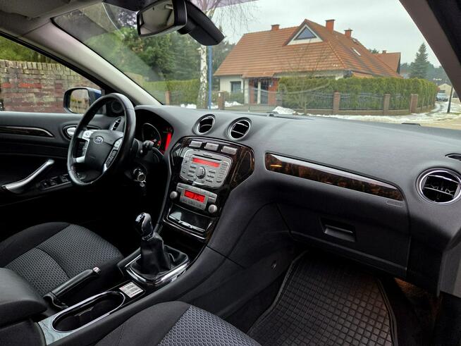 Ford Mondeo HB GHIA 2.0 Benz.145KM 2009r Grzane Fotele, Manual