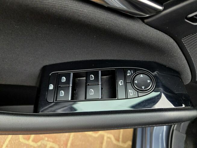 Mazda 3 1.8 Skyactiv-D 116KM 2019r LED, Head Up, Grzana Kierownica