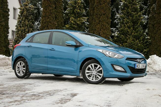 Hyundai i30 100KM Klimatronik Pół Skóry Podgrzewane Fotele Parktronik