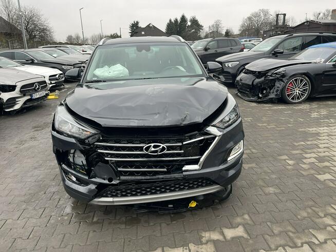 Hyundai Tucson HAK Kamera Podgrzewanie Klimatronik LED