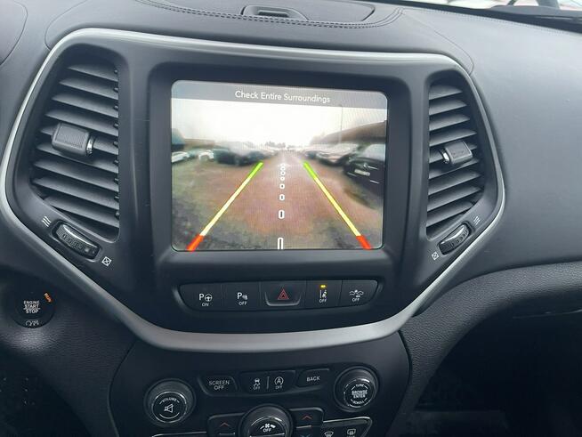 Jeep Cherokee Automat 4x4 Skóra Kamera Panorama Pamięć 200 KM