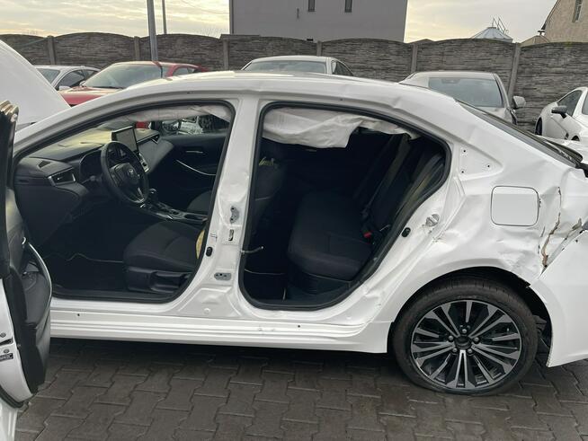 Toyota Corolla Hybryda Automat Kamera Podgrzewanie Virtual cockpit