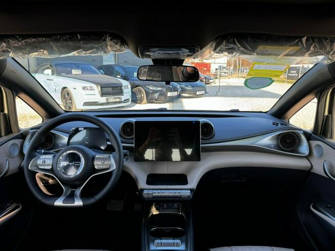 BYD Dolphin Nowy / Bezwypadkowy / Wallbox / Panorama/ Kamery 360 / FV23%