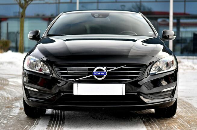 Volvo V60 Black Edition LiFt Ledy Digital Radar Blisy Navi Kamera Skóra Full