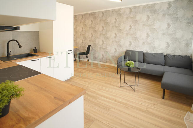 Mieszkanie 2-pokojowe po remoncie os. na Stoku