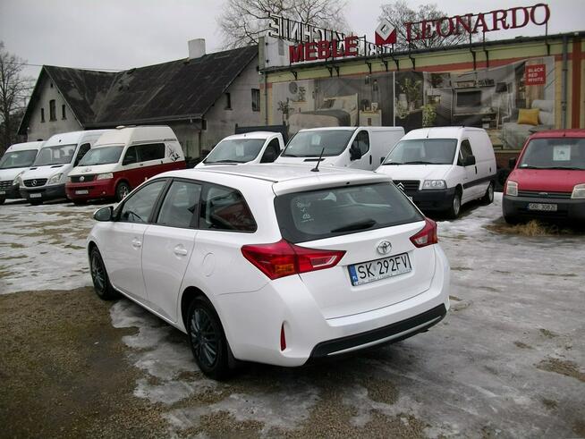 Toyota Auris 1.4/ 90 KM/bardzo dobry stan techniczny