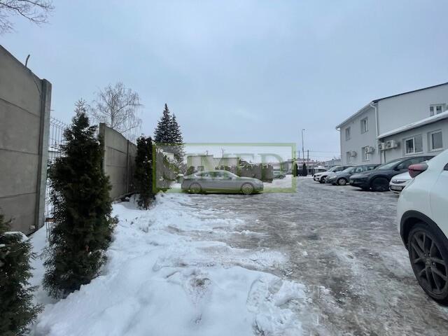 Okolice Auchan,przy trasie nr 7 wjazd do Łomianek