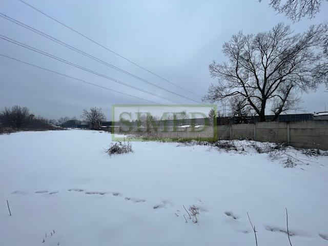 Okolice Auchan,przy trasie nr 7 wjazd do Łomianek