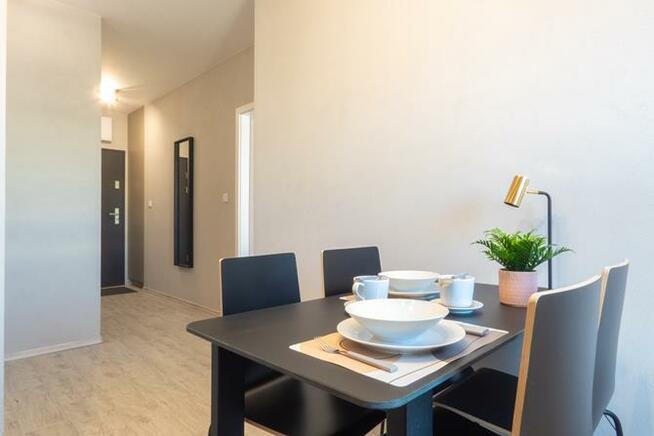 Nyska 73, 2 pokoje z miejscem w garażu, 50 m2