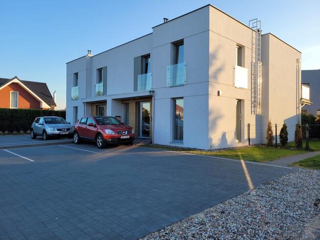 Nowoczesne mieszkanie z ogrodem Bolszewo