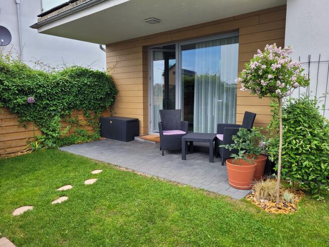 Nowoczesne mieszkanie z ogrodem Bolszewo