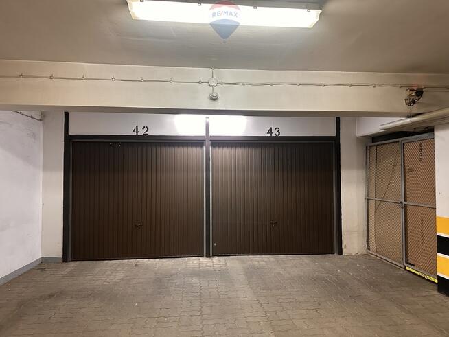 Mieszkanie 103 m2 i dwa garaże Jeżyce