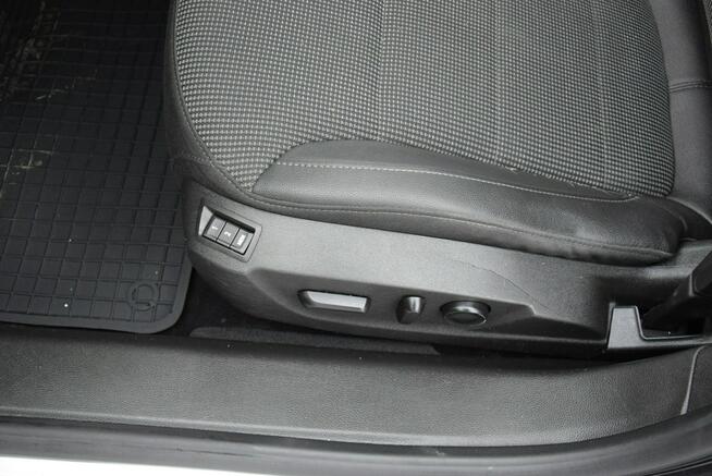 Opel Insignia 1.6TB Navi/ Klimatronik/ Xenon/ Sprowadzony/ Opłacony