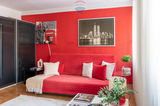 ZIELONY MOKOTÓW. JASNE MIESZKANIE BLISKO CENTRUM