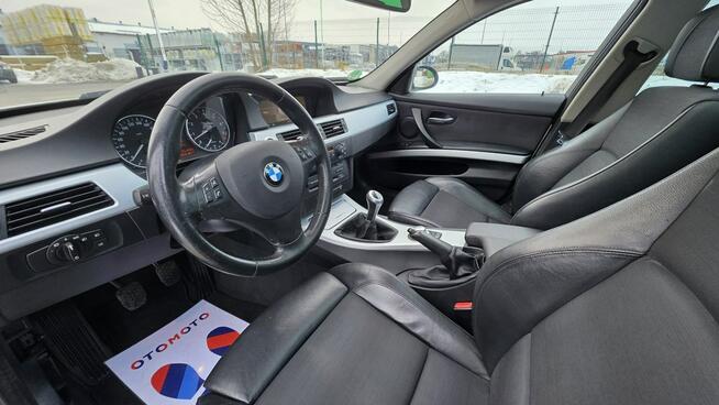 BMW 325 duza navi super stan xsenon zarejestrowana panorama