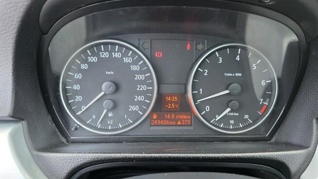 BMW 325 duza navi super stan xsenon zarejestrowana panorama