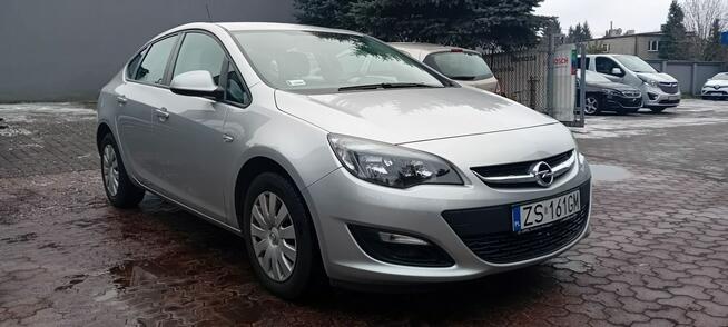 Opel Astra Enjoy 1,6 115 KM salon Polska