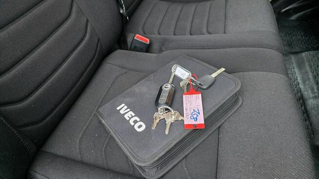 Iveco Daily 35S14 klima * 3 osobowy *pojedyńcze koło *
