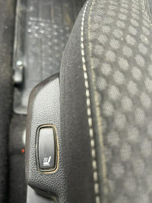 Dacia Duster 4x4 Klimatyzacja Czujniki parkowania 115KM