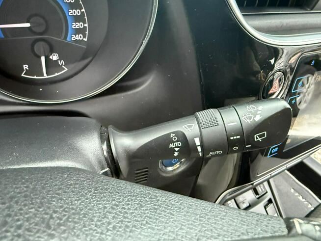Toyota Auris hybryda, navi, automat, gwarancja!