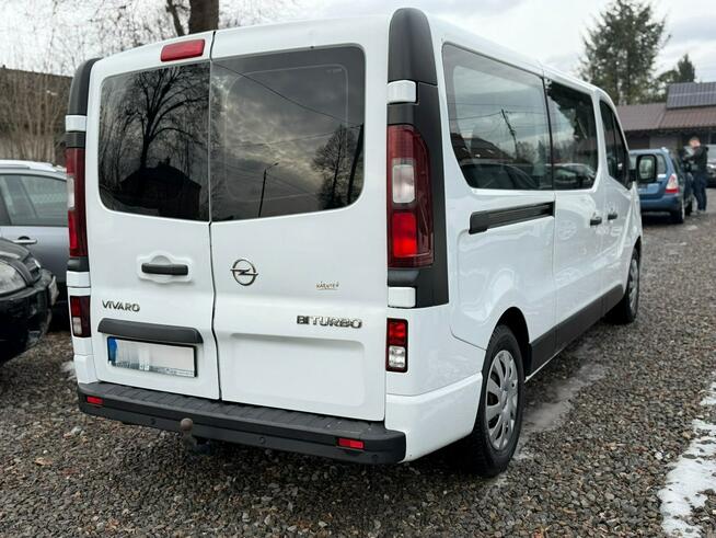 Opel Vivaro 1,6 120 9 osobowy klimatyzacja x2 long