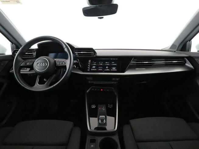Audi A3 PHEV full LED navi virtual cocpit grzane fotele czujniki parkowania