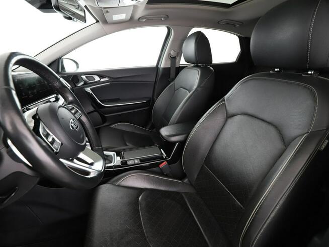 Kia XCeed Spirit PHEV skóra panorama navi kamera grzane fotele