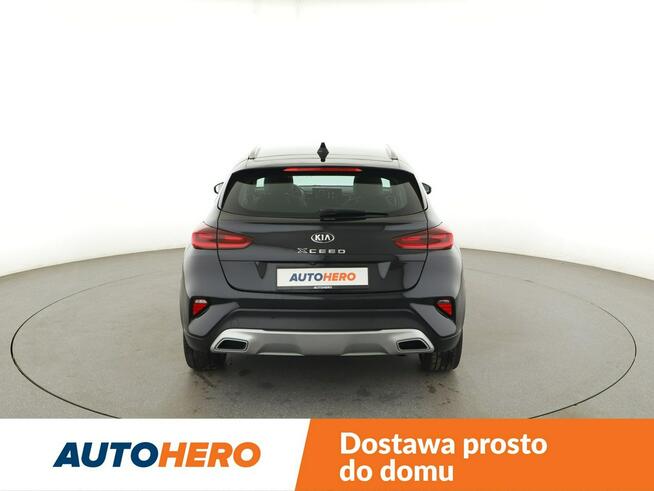 Kia XCeed Automat Navi Kamera cofania Automatyczna klimatyzacja Podgrzewane fot