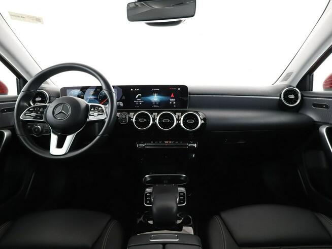 A 220 Progressive automat półskóra navi grzane fotele tempomat