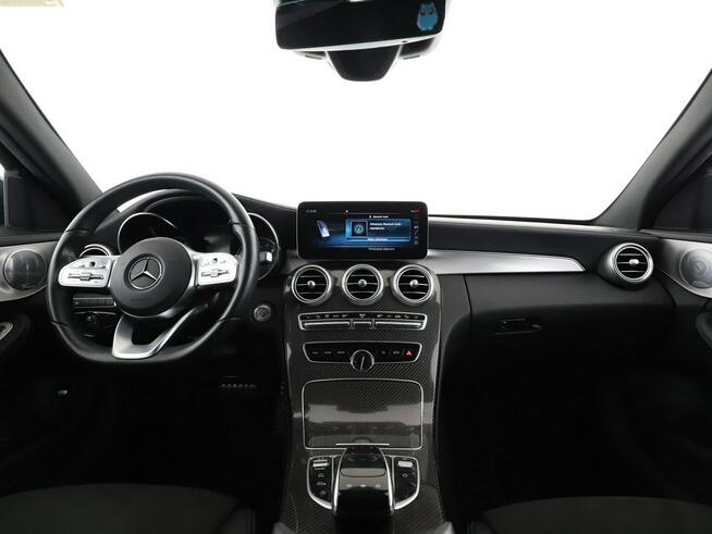 Mercedes C 300 mHEV automat full LED skóra/alcantara kamery grzane fotele Burmester