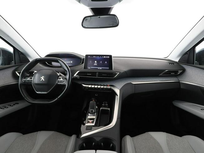 Peugeot 5008 automat jasna tapicerka półskóry virtual cocpit navi klima auto