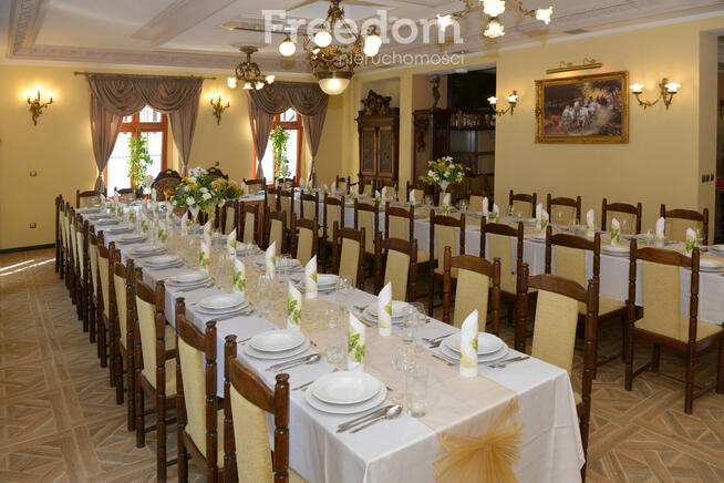 Jedna historia, dwa budynki, tysiąc możliwości