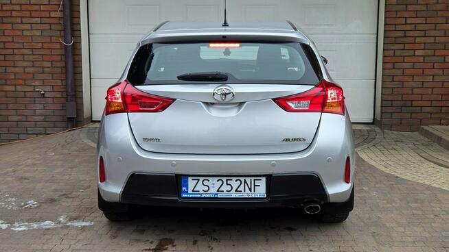 Toyota Auris 1.6 132 KM + GAZ , PREMIUM,+ pakiety ,Salon PL,Serwis ASO, stan bdb