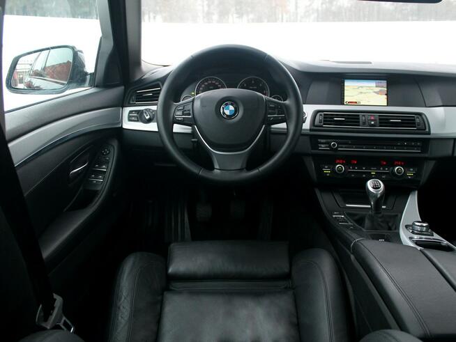 BMW 520 F10 F11 2.0 D 184 KM BiXenon SKÓRA Grzane FOTELE Navi TEMPOMAT Serwis!