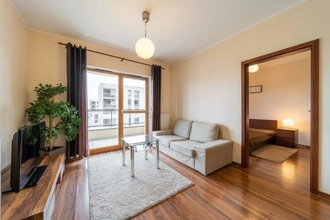 Wynajmę 2 pokoje z balkonem, Cybernetyki 3B