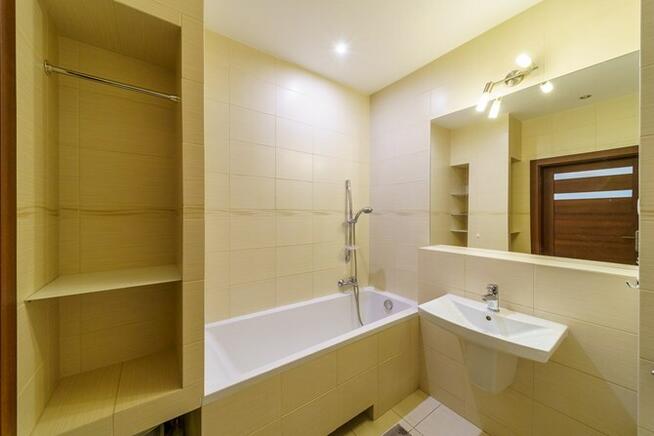 Wynajmę 2 pokoje z balkonem, Cybernetyki 3B