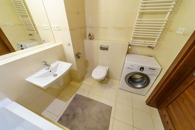 Wynajmę 2 pokoje z balkonem, Cybernetyki 3B