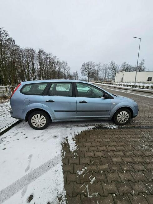 Ford Focus Benzyna 1.6 - 2005 r